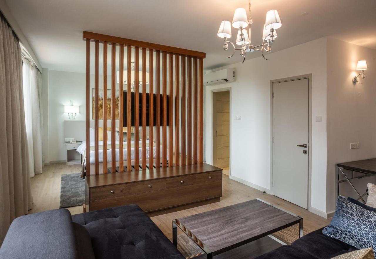 Yaya Hotel & Apartments Ναϊρόμπι Εξωτερικό φωτογραφία